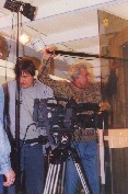 Foto von der Berichterstattung des Bayrischen Fernsehen aus einer Koll Sauna auf der IHM 1994 (Internationale Handwerksmesse) in Mnchen ++ Vorbereitung vor der Sauna